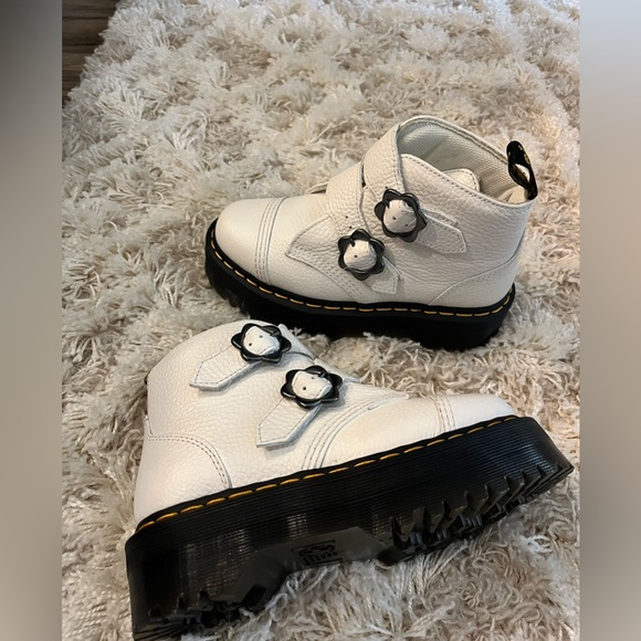 Platform doc marten boots! - Picture 2 of 6